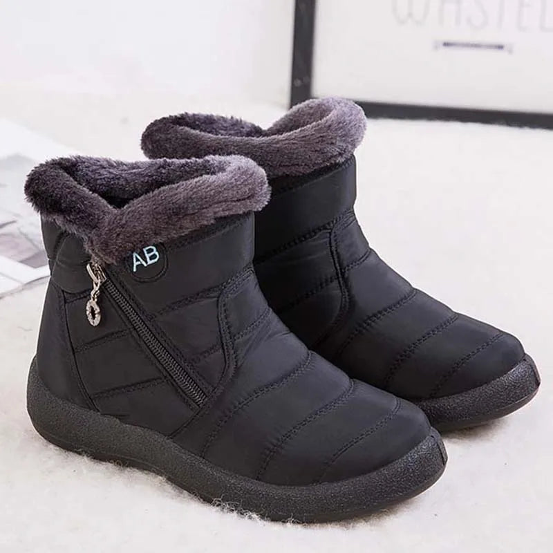 Cozy Winter Comfort: Fur-Lined Snow Boots