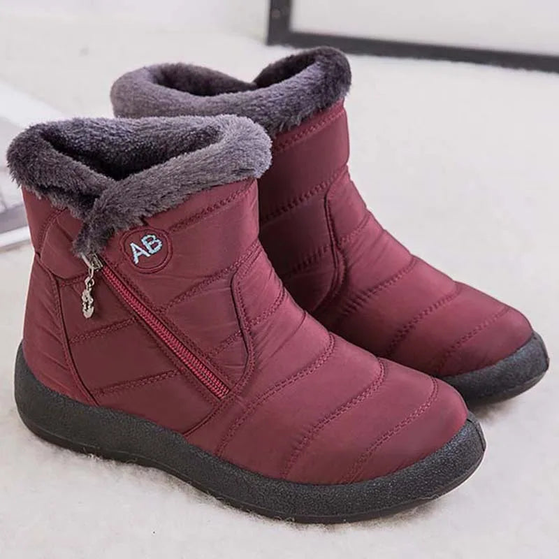 Cozy Winter Comfort: Fur-Lined Snow Boots